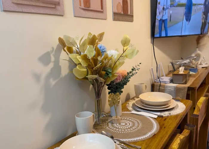 Apartahotel Urbanite Stays-urban Deca Towers Cubao